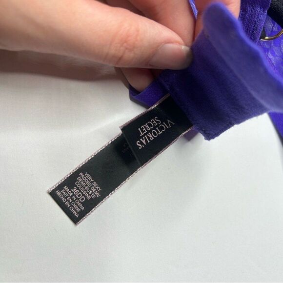 Victoria's Secret Purple black lace Bra 36DD Padded Demi - Picture 6 of 8